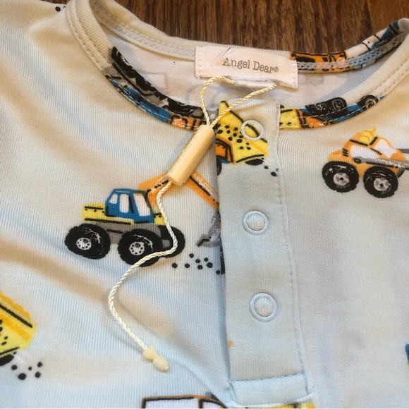 NEW Angel Dear Henley Top and Jogger Set | Retro Construction - Picture 6 of 12